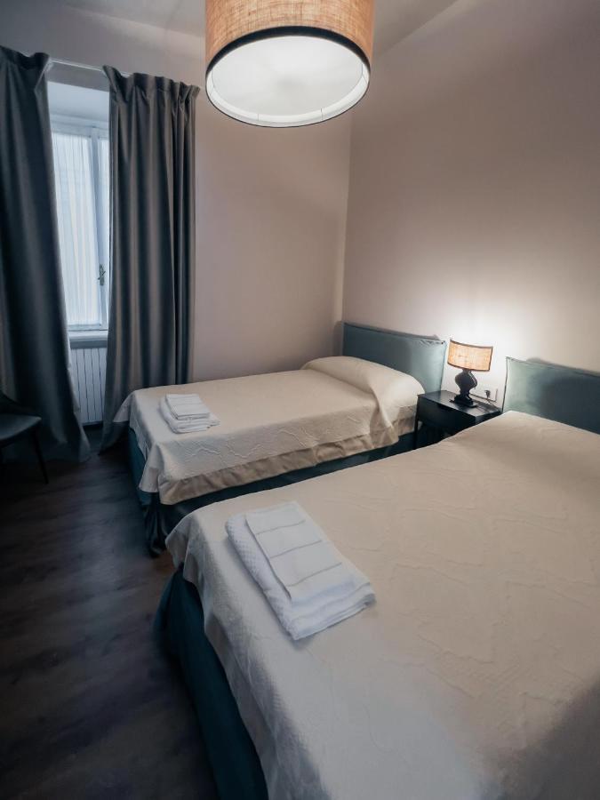 Caffe Delle Rose Les Chambres Verbania Zewnętrze zdjęcie
